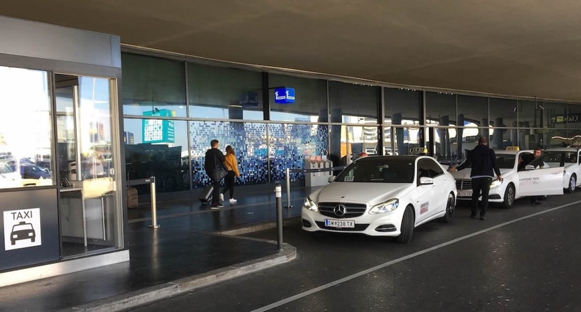 En Autriche, des taxis transformés en bibliothèques mobiles encouragent la lecture