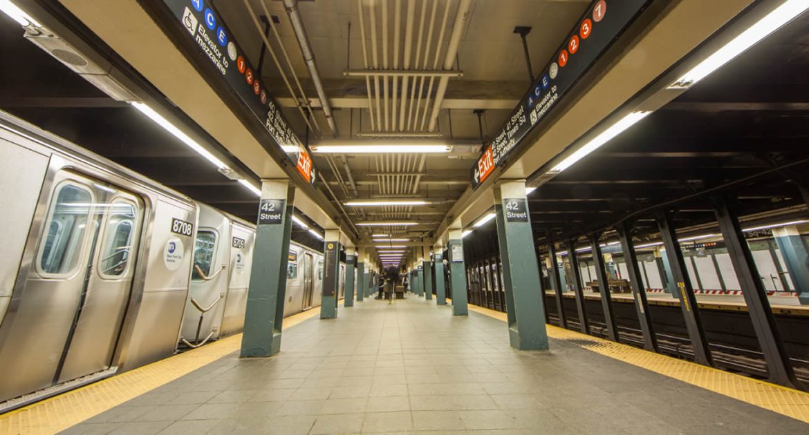 Deux adolescents détournent un train de métro à New York